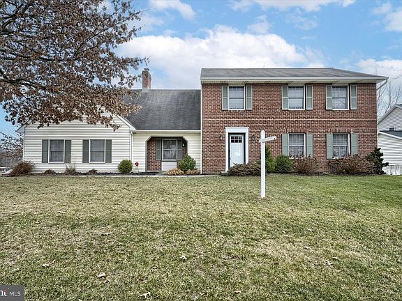 2nd image of 6301 Locust Ln