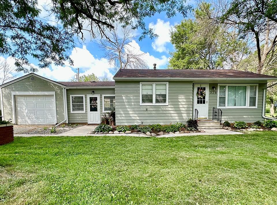328 Railroad St, Otho, IA 50569 Zillow