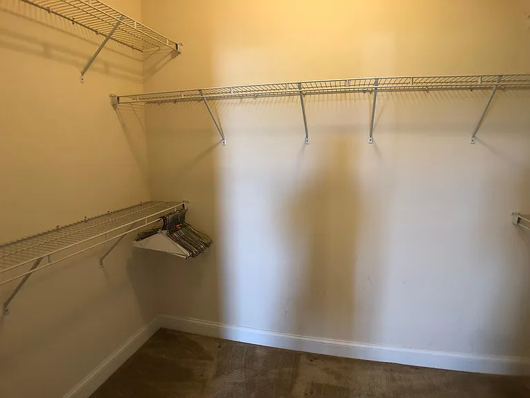 2122 Whitesmith Dr — Photo 16