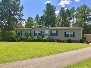 223 Mullins Dr, Lillington, NC 27546