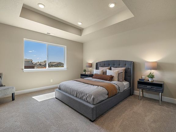 4th image of 1318 NW Willow Parkway 5k Incentive