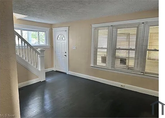 3 bed, 1560 sqft, $1,550 — Photo 2