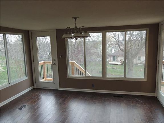 4th image of 915 Abar Dr