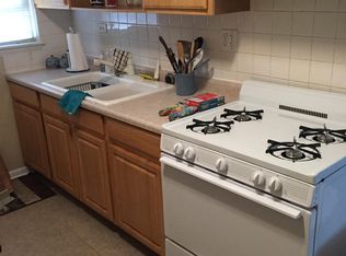 1012 E Division St APT E, Lombard, IL 60148