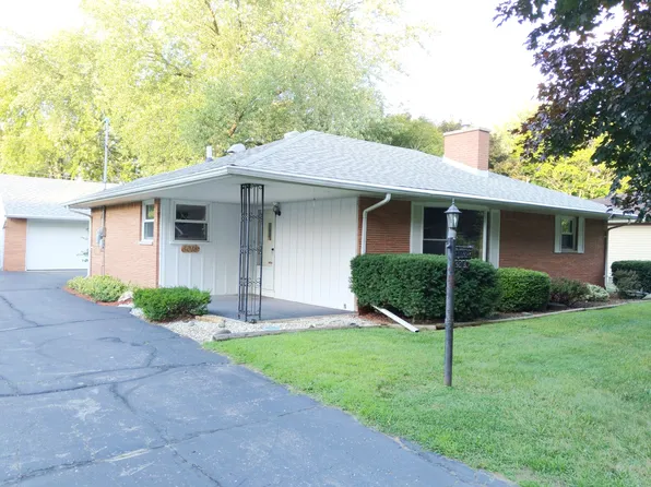 5018 Robinwood Dr, Monroe, MI 48161