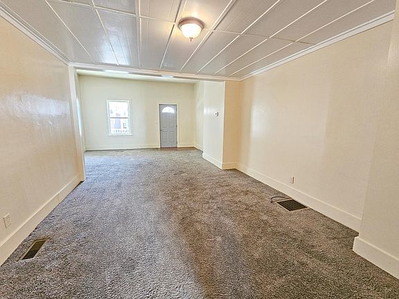 3rd image of 306 E Court St #306