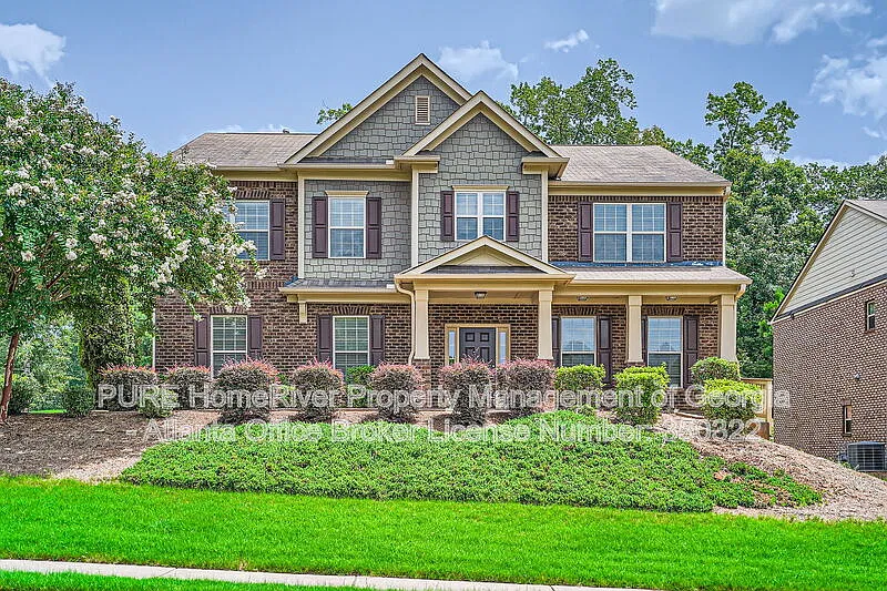 4 bed, 2.5 bath, 2964 sqft, $2,850 — Photo 1