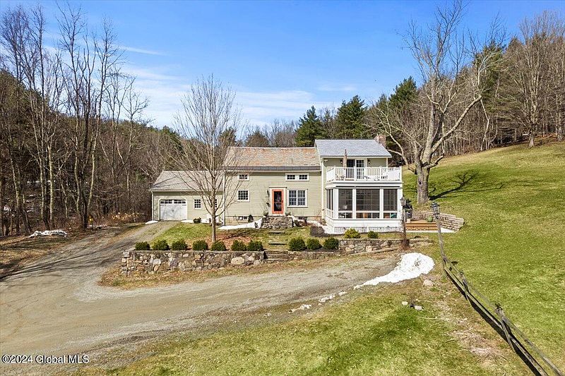 2nd image of 244 Wallace Road