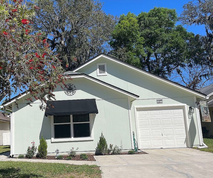 1st image of 1377 Cove Landing Dr