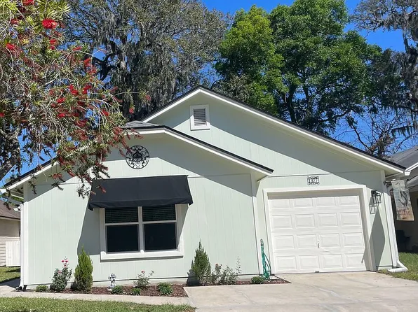 1377 Cove Landing Dr, Jacksonville, FL 32233