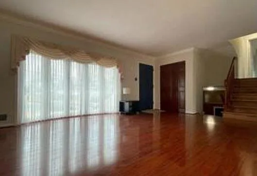 4807 Eaton Pl — Photo 2