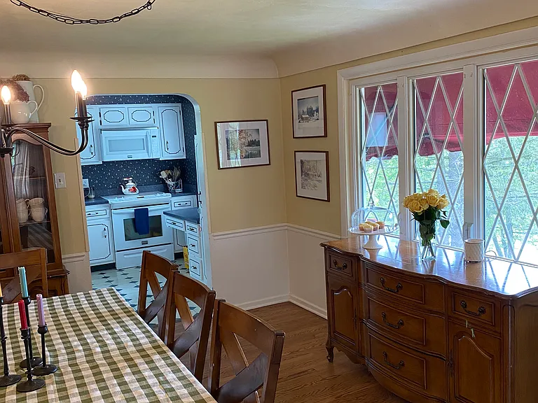 53 Wayne Ave — Photo 8