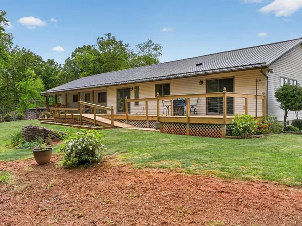 141 Cradon Hills Ln, Amherst, VA 24521