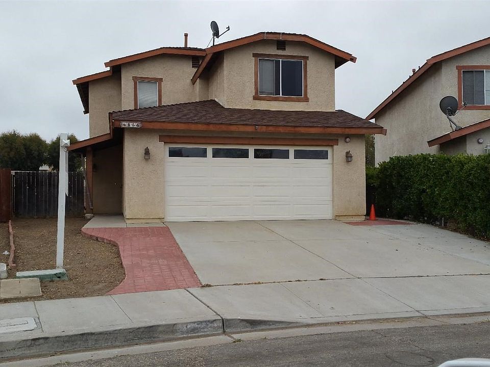 1st image of 1656 Pyramid Ave