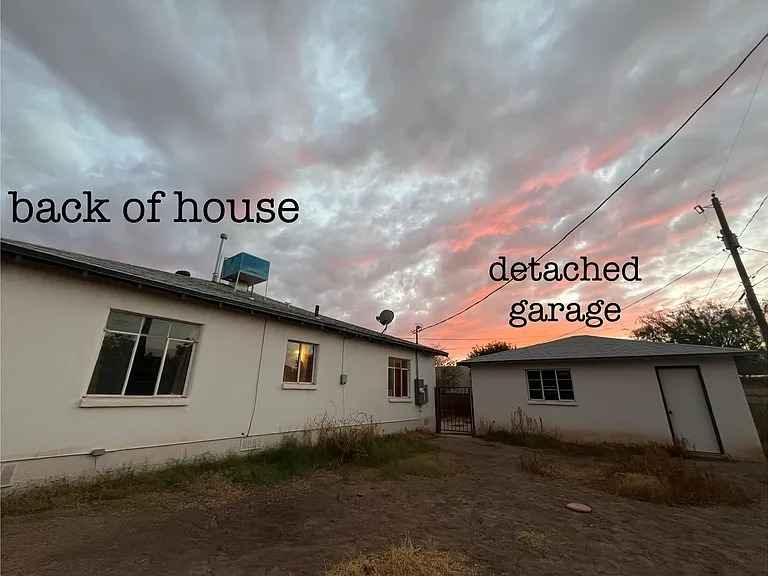 210 Oxford Dr — Photo 18
