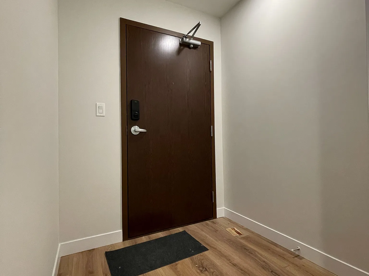 Dtk Condo — Photo 3