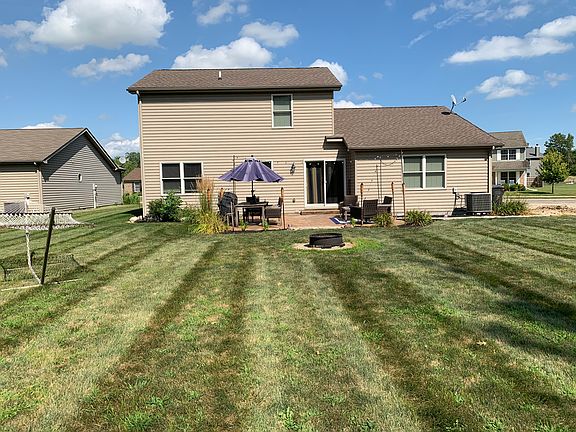 5th image of 1809 N Sandal Wood Dr
