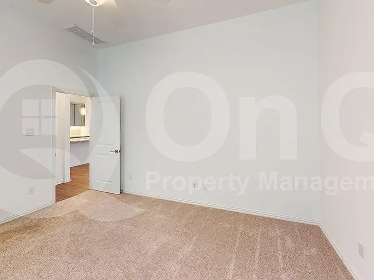 1401 Bonsmara Dr — Photo 10
