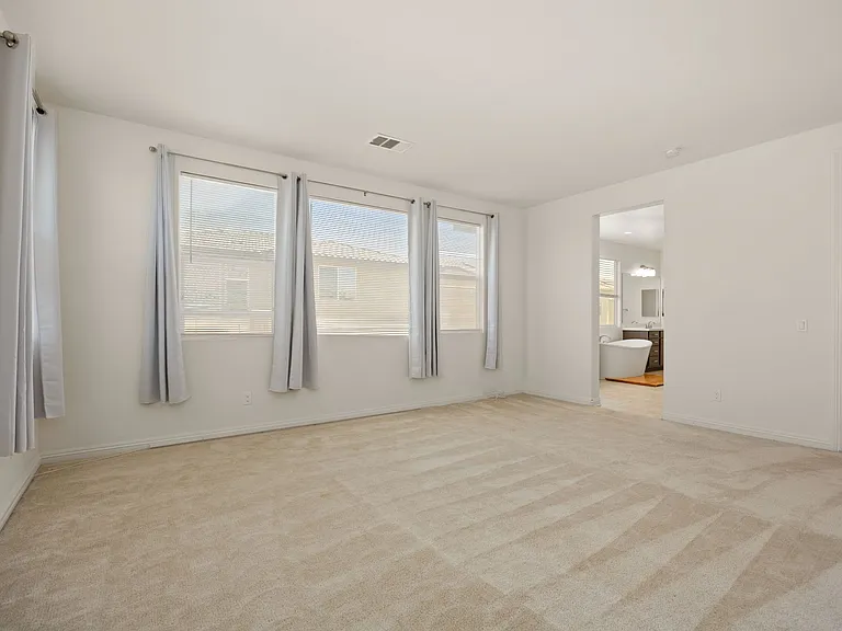 1805 Martinez Dr — Photo 16