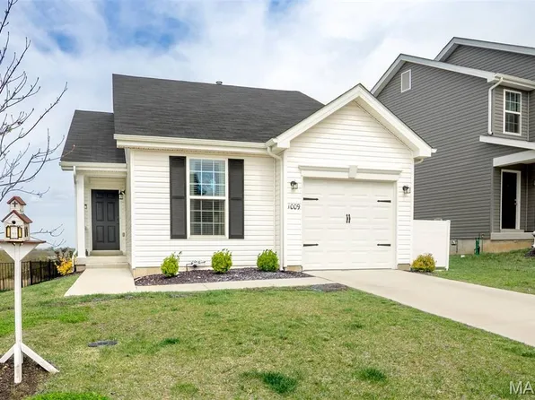 1009 Black Bear Dr, House Springs, MO 63051