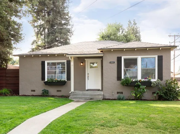 2040 Plumas St, Kingsburg, CA 93631