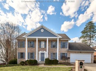 2 Shamblin Pl, Charleston, WV 25314