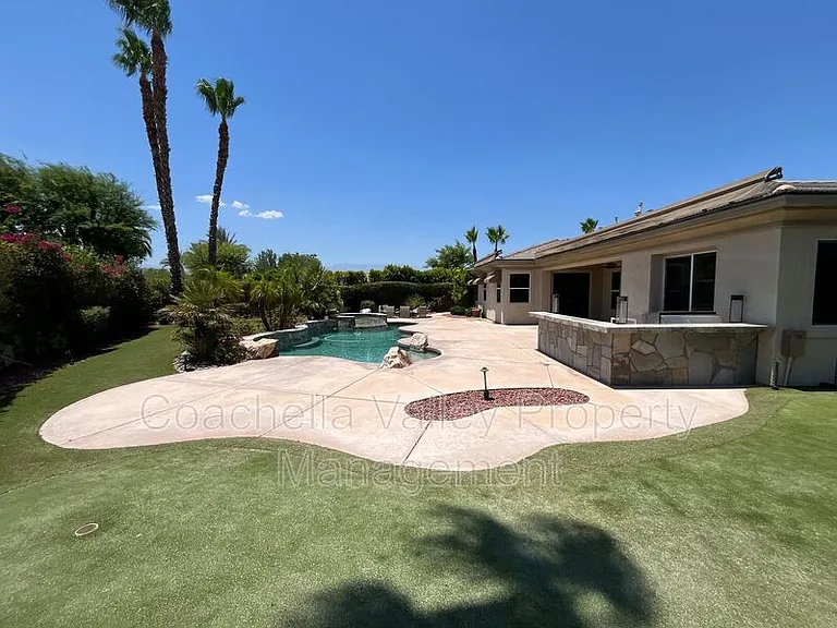 135 Tesori Dr — Photo 7
