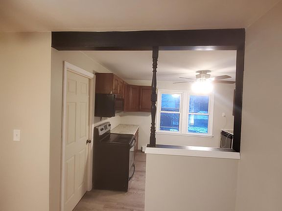 5th image of 80 Hartwell Rd Floor 2