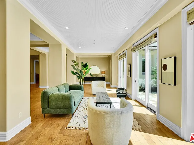 29734 Mulholland Hwy — Photo 14