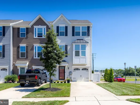 613 Sammy St, Woolwich Township, NJ 08085