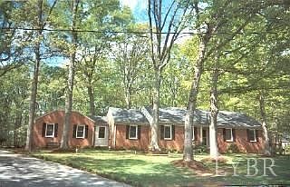 1st image of 90 N Kendrick Pl