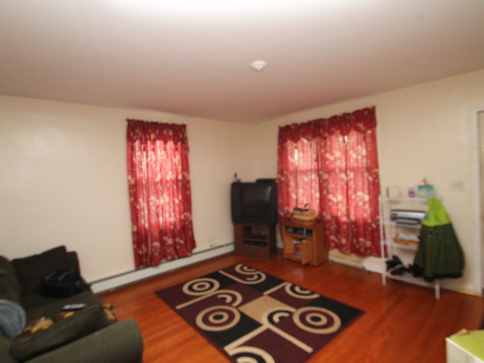 1st image of 235 N Atlanta Ave