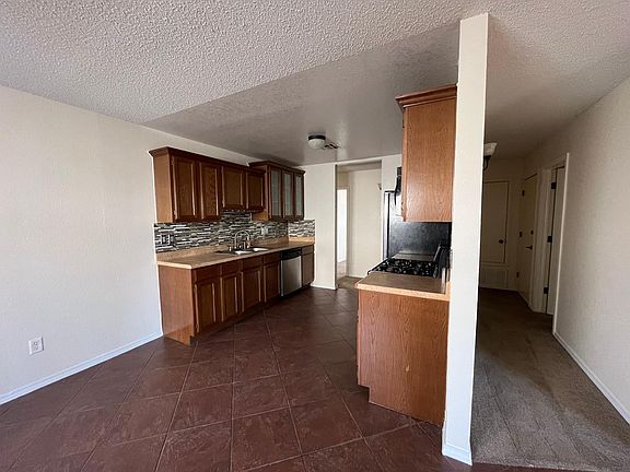 3rd image of 1850 Shreya St #6