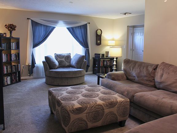 5th image of 2429 Bryonaire Dr
