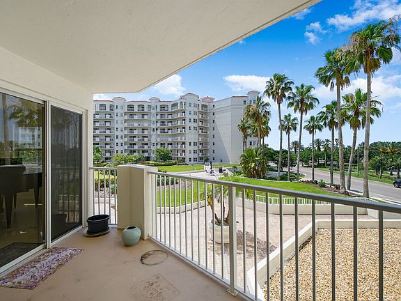 5th image of 1 John Anderson Dr APT 218