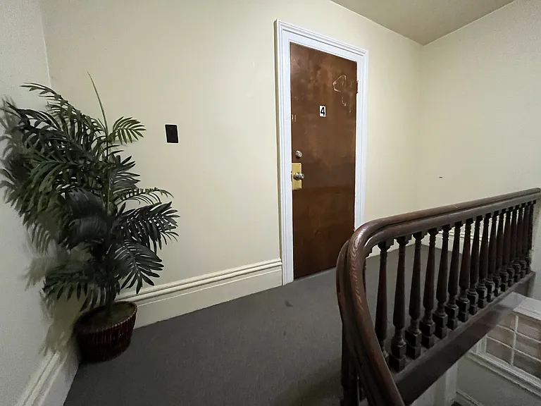 504 Grand St #4 — Photo 5