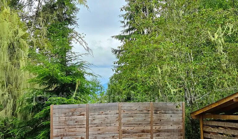 331 Dewatto Rd W — Photo 39