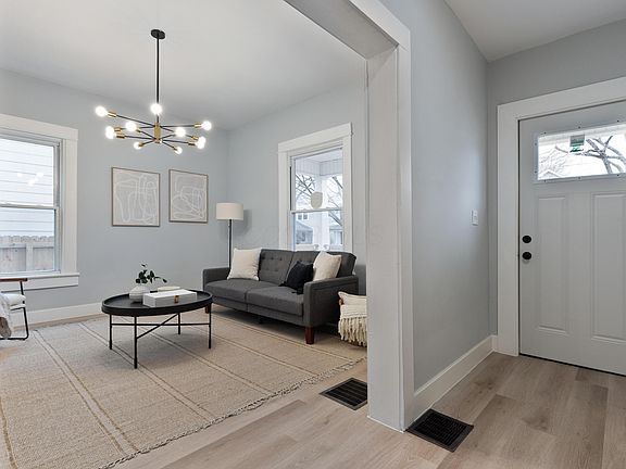 5th image of 109 N Warren Ave
