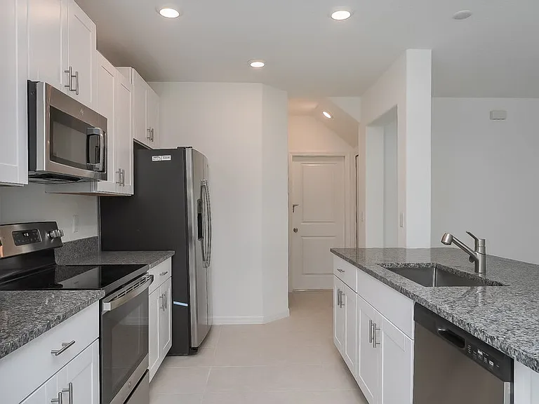 7338 Spring Snowflake Ave — Photo 8