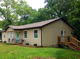 901 Old Lee Hwy, Tuscumbia, AL 35674