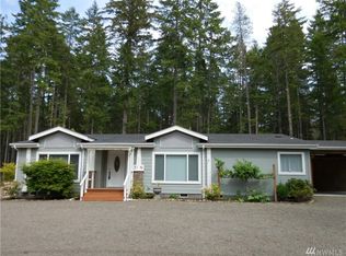 31 N Olympic Ct S, Hoodsport, WA 98548