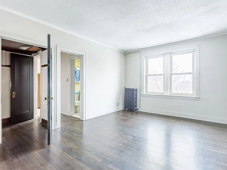 The Oakwood Manor Apartments — Photo 30