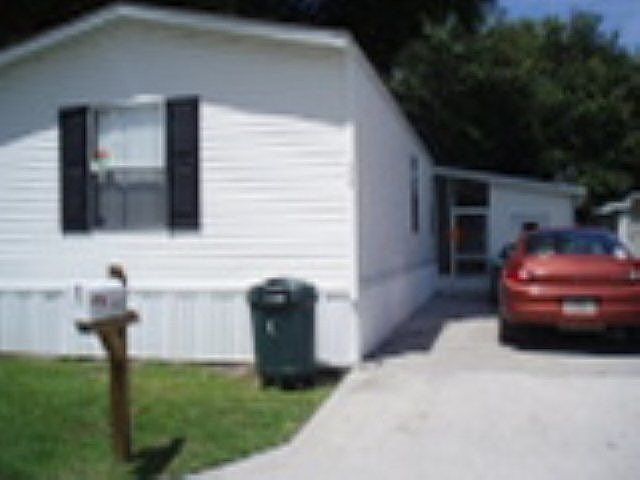 1st image of 318 Sentry Palm Ln