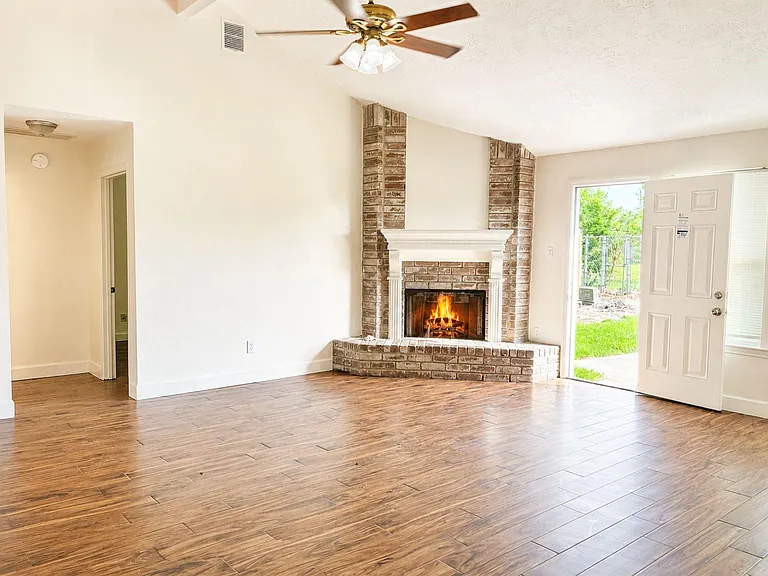 17034 Coachmaker Dr — Photo 1