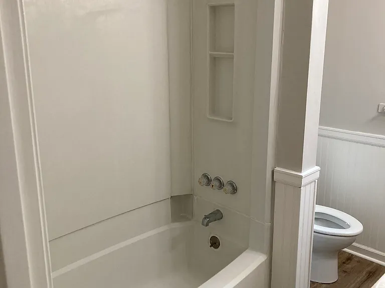 1501 Cowling Ave #3 — Photo 16