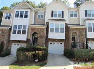 6138 Braidwood Ct, Raleigh, NC 27612