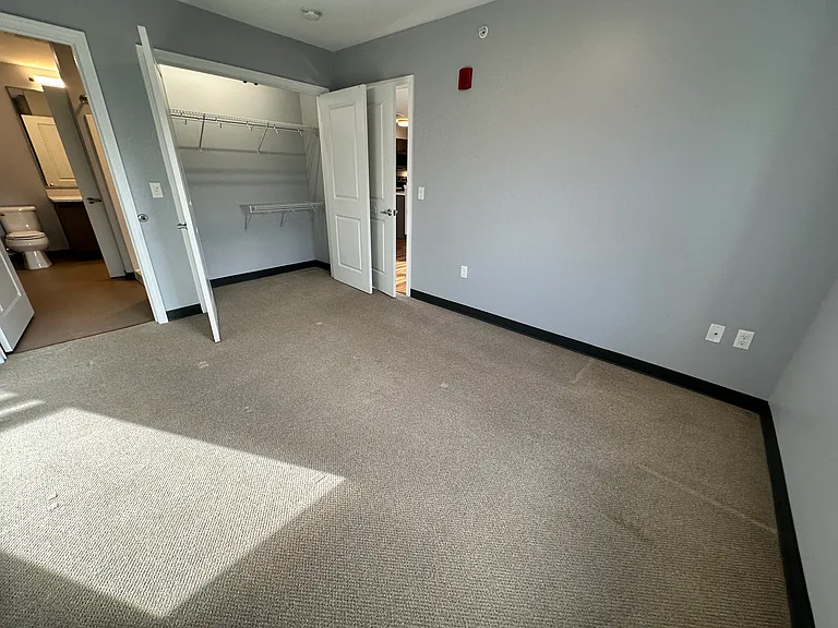 The Ridge at Eastern Trails Apartments — Photo 33