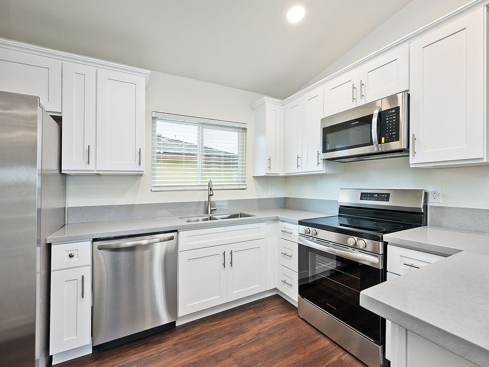 1st image of 2257 W Carson St #E