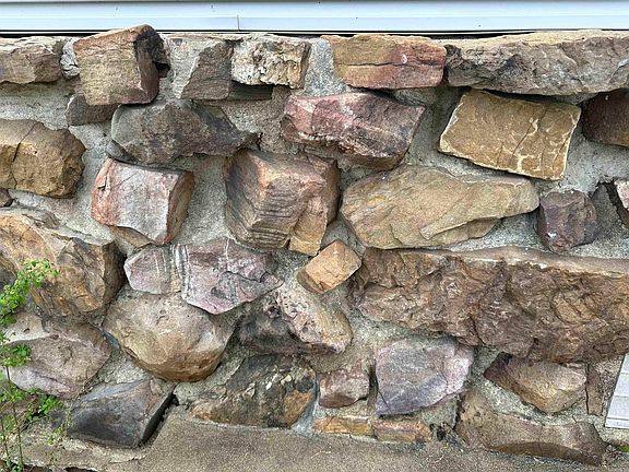 3rd image of 5305 Vaughn Rd
