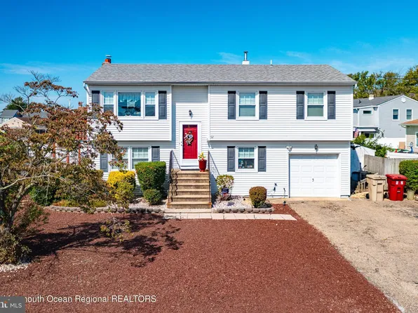 52 Archer Ave S, Bayville, NJ 08721
